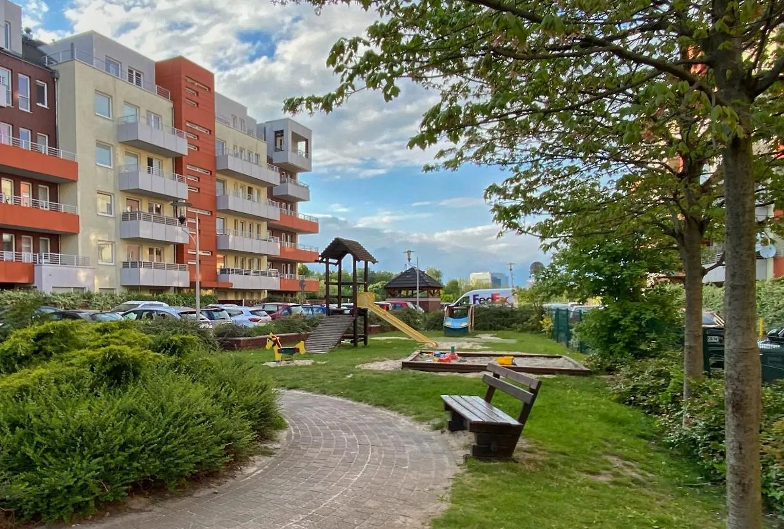 ヴロツワフApartament Mosiezna & Taras & Free Parking & Self Check In 24Hアパートメント ヴロツワフ